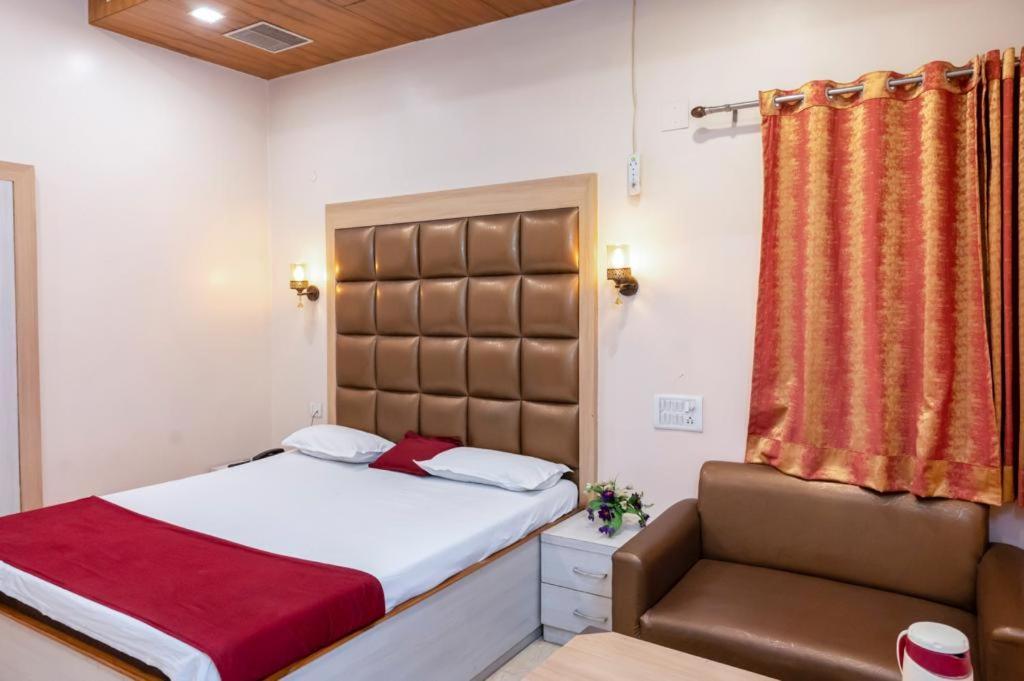 Allāhābād Junction Hotel Prayag מראה חיצוני תמונה