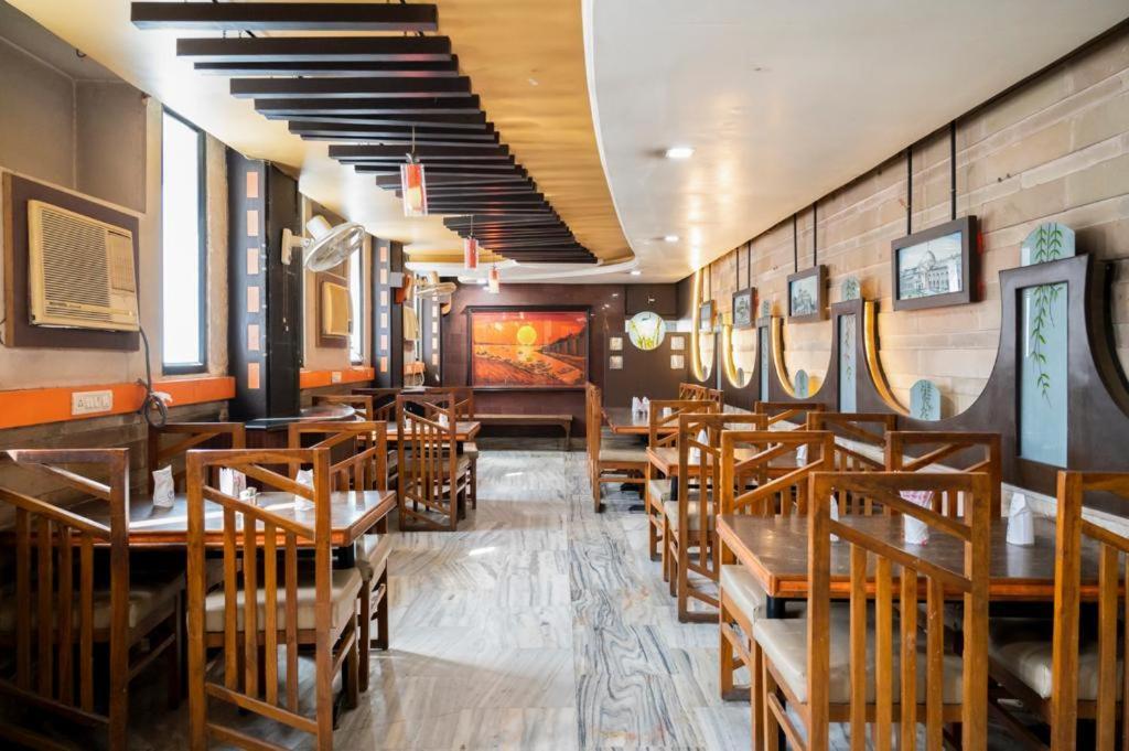 Allāhābād Junction Hotel Prayag מראה חיצוני תמונה