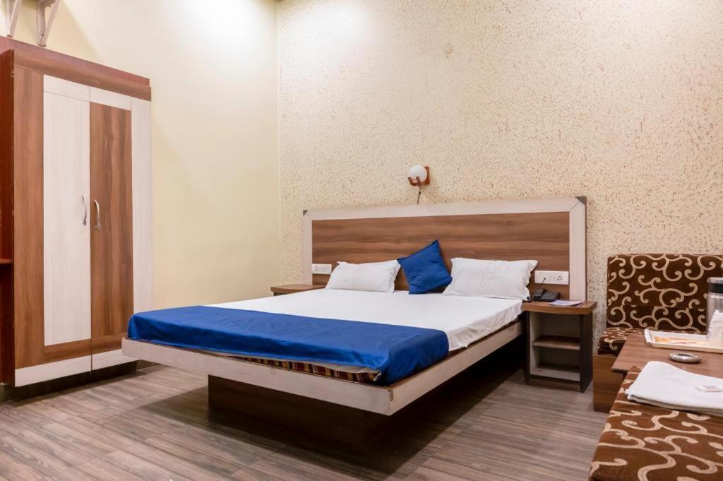 Allāhābād Junction Hotel Prayag מראה חיצוני תמונה